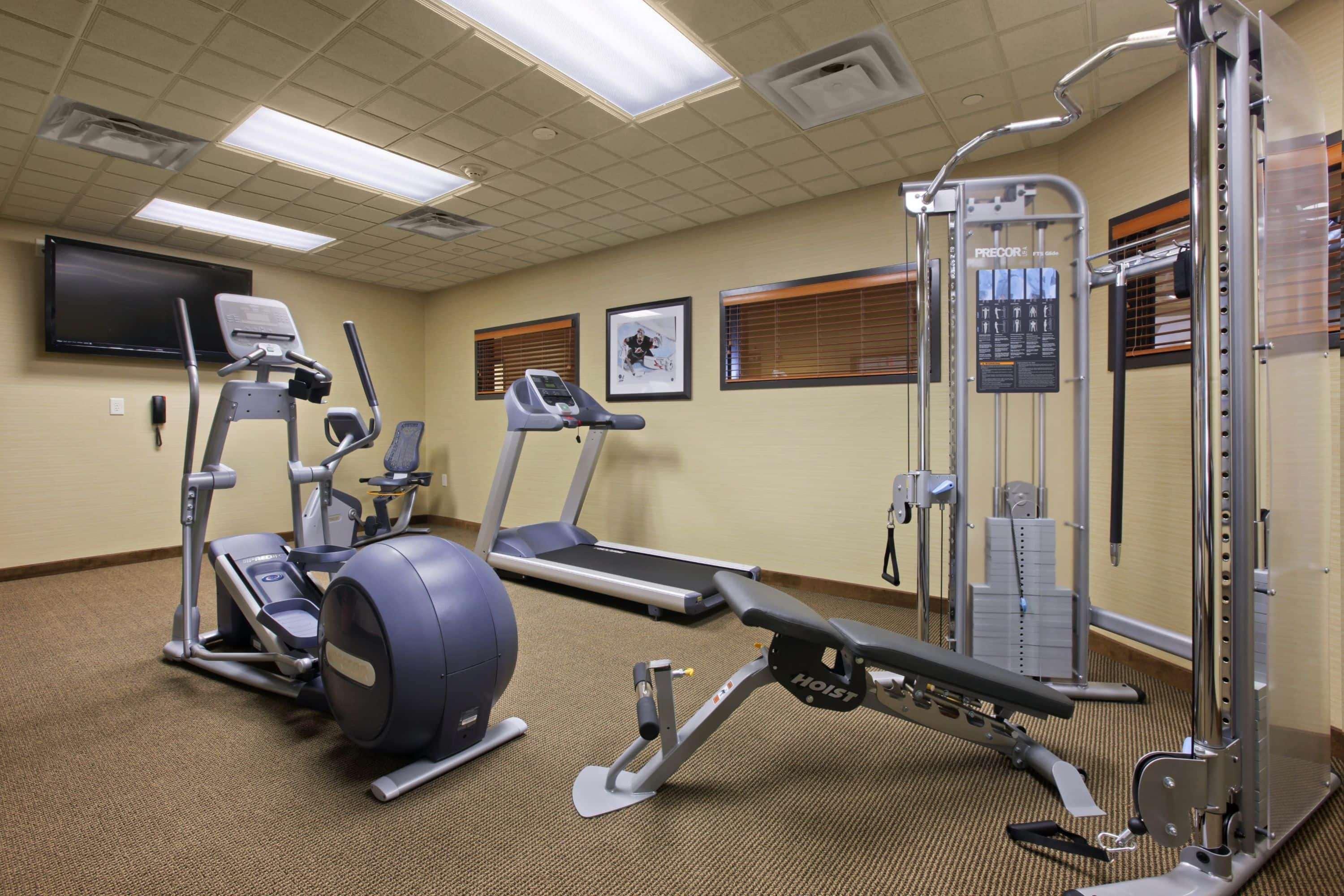 Wingate By Wyndham State Arena Raleigh/Cary Hotel Extérieur photo
