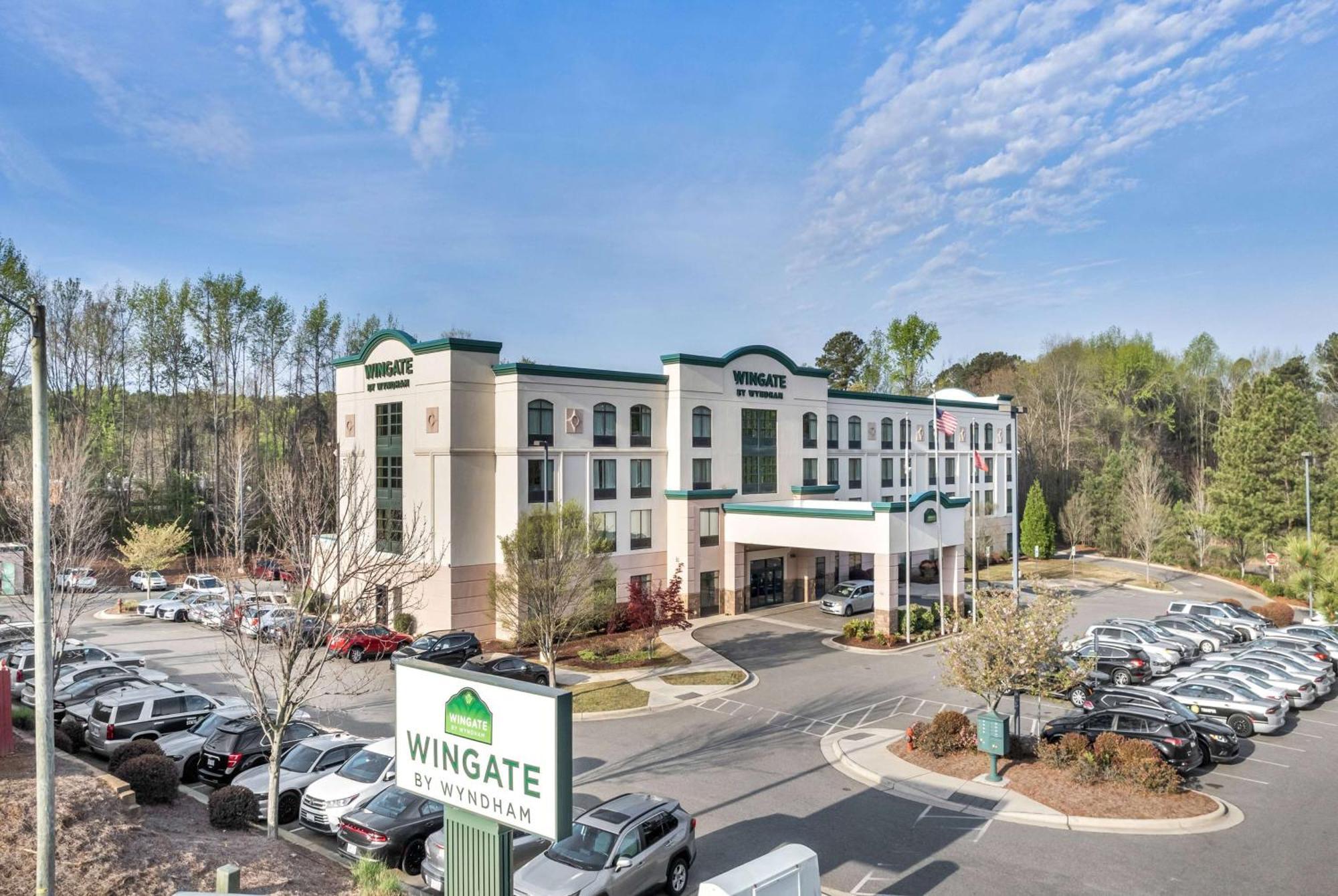 Wingate By Wyndham State Arena Raleigh/Cary Hotel Extérieur photo